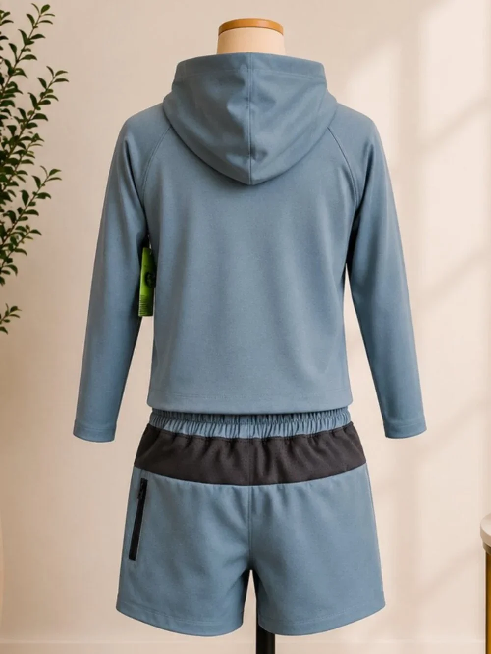 Ocean Current Active Boys 2-Piece Performance Set Gray Hoodie & Shorts Size M